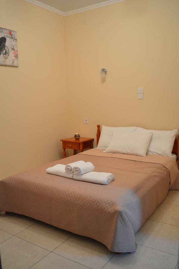 Garden View Apartments อนัคซอส ภายนอก รูปภาพ