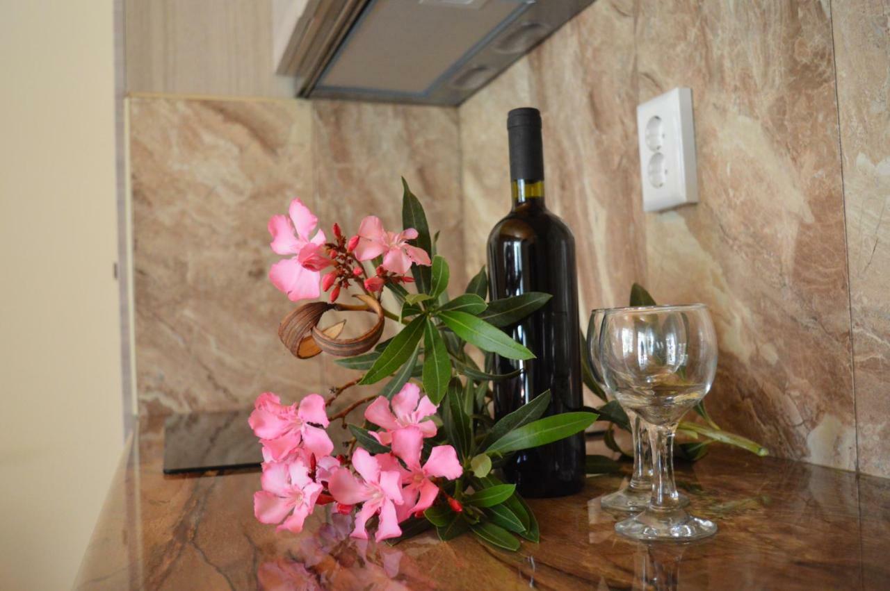 Garden View Apartments อนัคซอส ภายนอก รูปภาพ