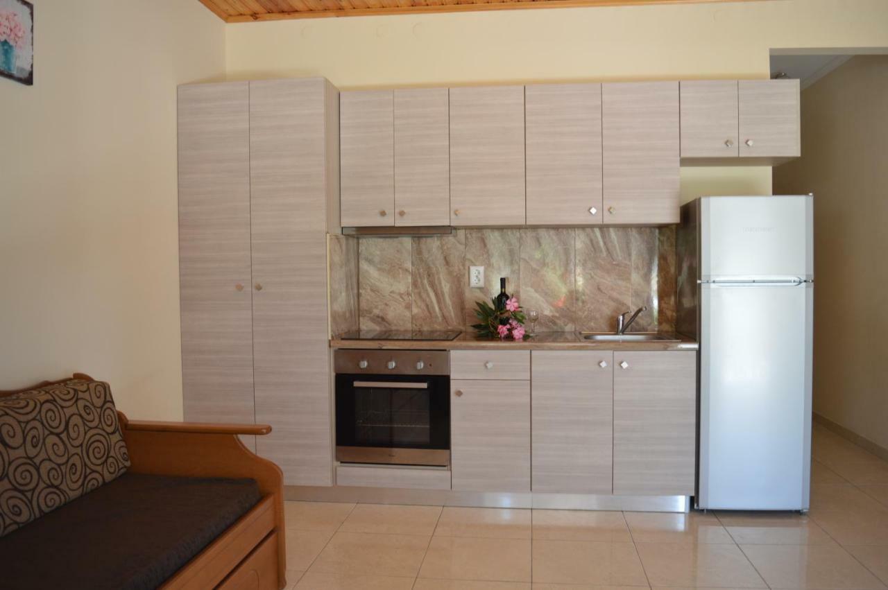 Garden View Apartments อนัคซอส ภายนอก รูปภาพ